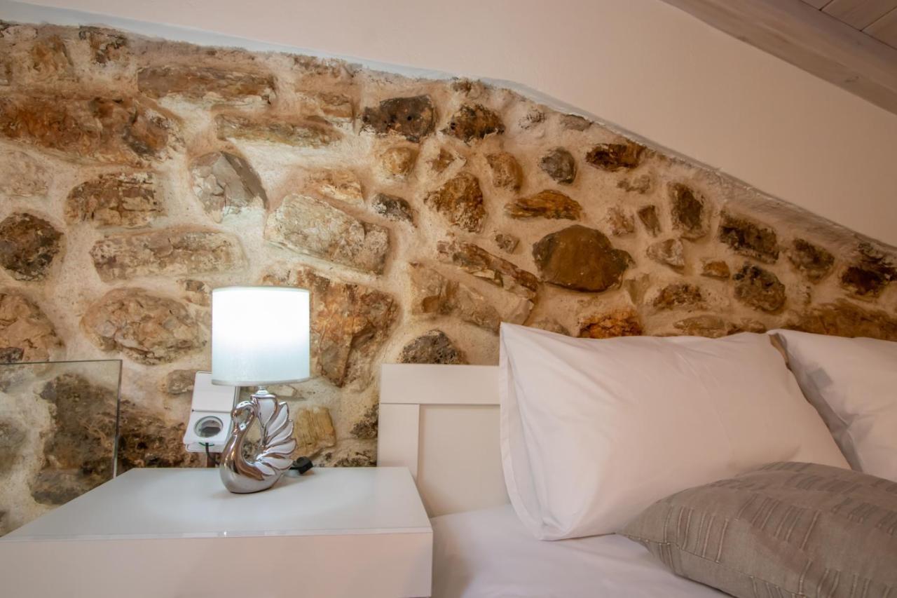 Stone House Appartement Mantouki Buitenkant foto