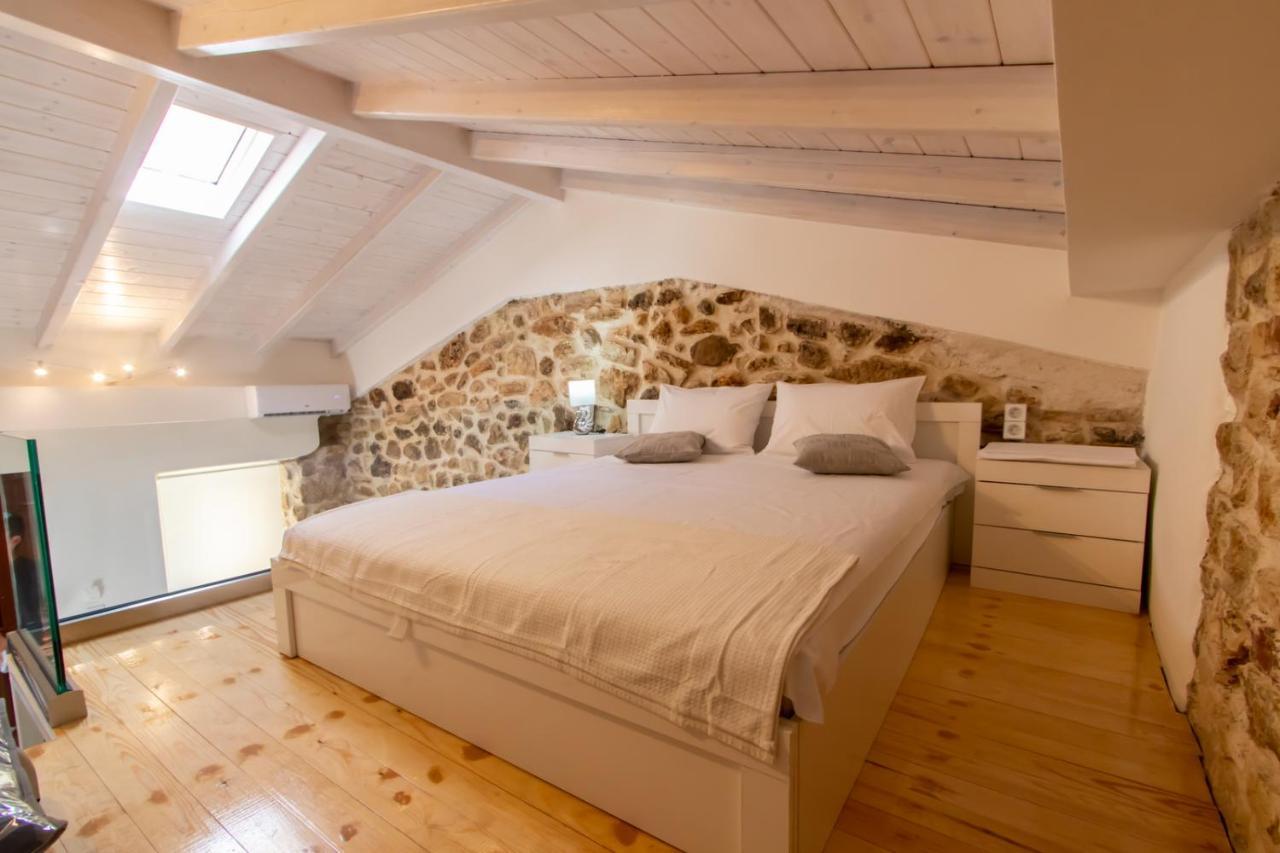 Stone House Appartement Mantouki Buitenkant foto